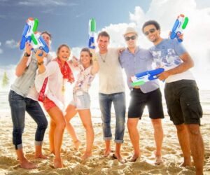 55f327c7-b540-4585-a9c3-187c70a46978-standard.jpg PAQUETES DE 2 PISTOLAS DE AGUA