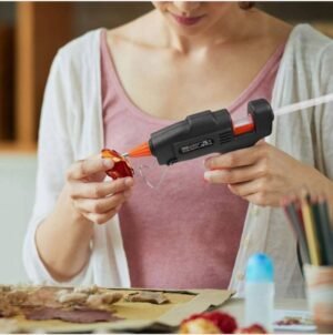 whatsapp-image-2024-11-21-at-12-29-38-1-copia-standard-kkqkxs.jpg PISTOLA DE SILICON CALIENTE CON 50 BARRAS